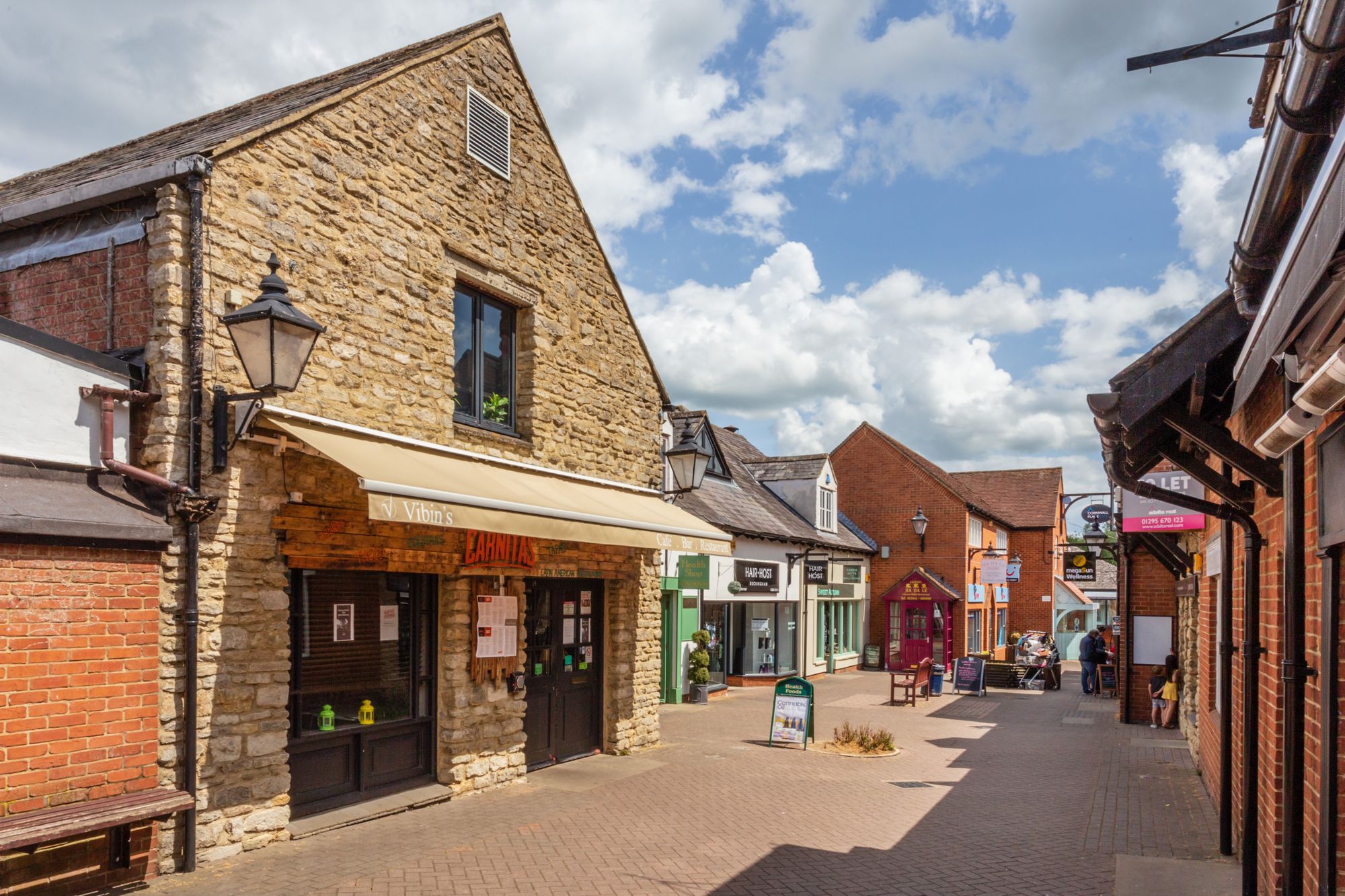 Cornwall Place Buckingham M7 Real Estate